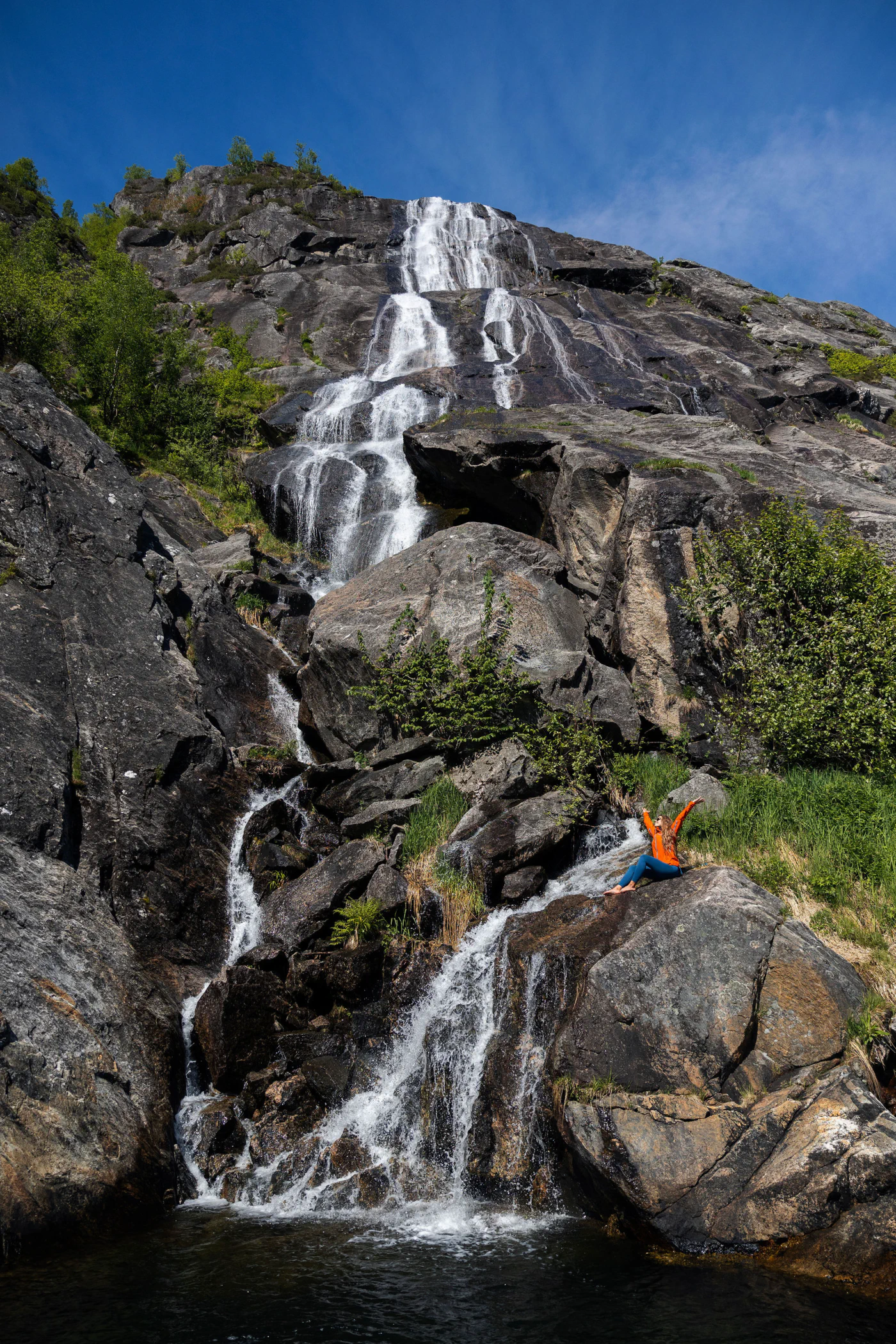 "From the Sognefjord, with love. 🌊 Like this massive rock, we stand firm, even when the challenges (or AI) seem overwhelming. The flowing, pure water symbolism and hypernature in the boat Miss Fjords and Captain Thor's adventure in the Fjærlandsfjord in the Norwegian Sognefjord"