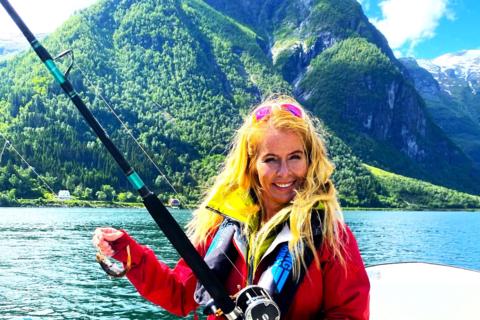 Is It Worth Driving From Flåm or Aurland to Balestrand For A Fishing Trip? Yes! (Authentic)