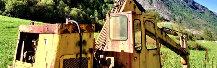 Gravemaskin i fjærland, supphelledalen og isbre ,sykkeltur
